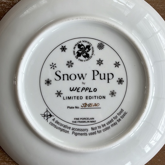 The Franklin Mint "Snow Pup" by Wepplo - Picture 3 of 6